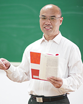 李连 博士、教授
