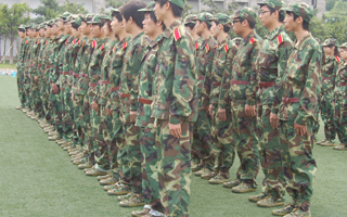 军训集结号正式吹响2010级学生军训动员大会举行