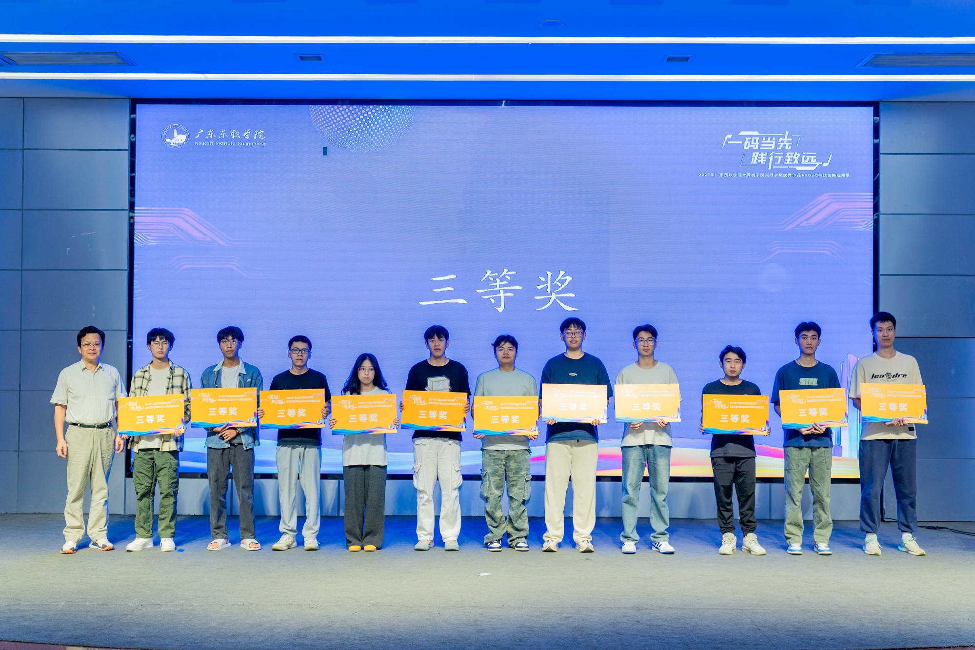 ff9ed5a2230044389e1fed37c26a828b.jpg ff9ed5a2230044389e1fed37c26a828b.jpg