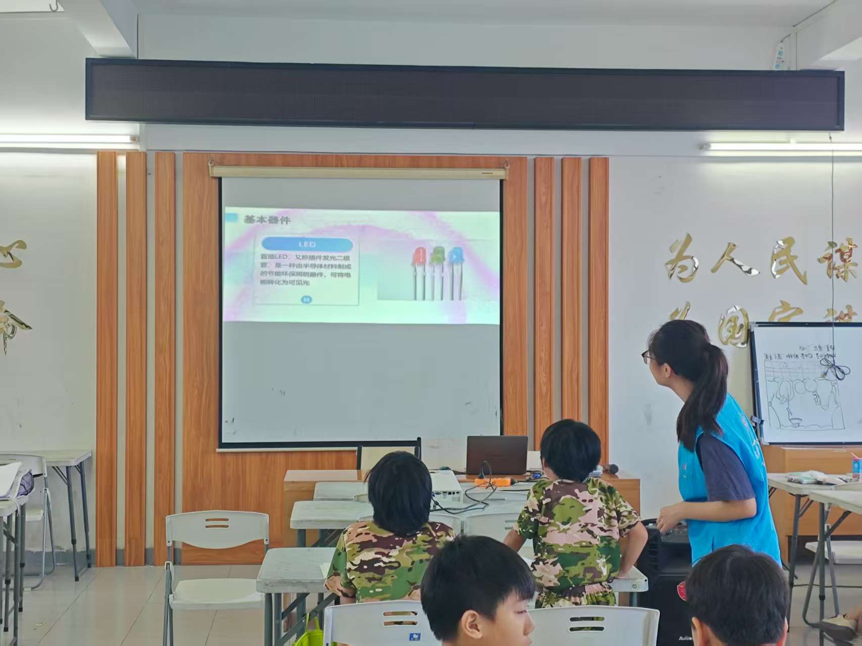 d1e13107cd43487a9f00214e82b0b94f.jpg d1e13107cd43487a9f00214e82b0b94f.jpg