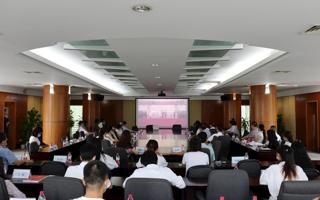 我校组织收听收看庆祝中国共产党成立100周年大会