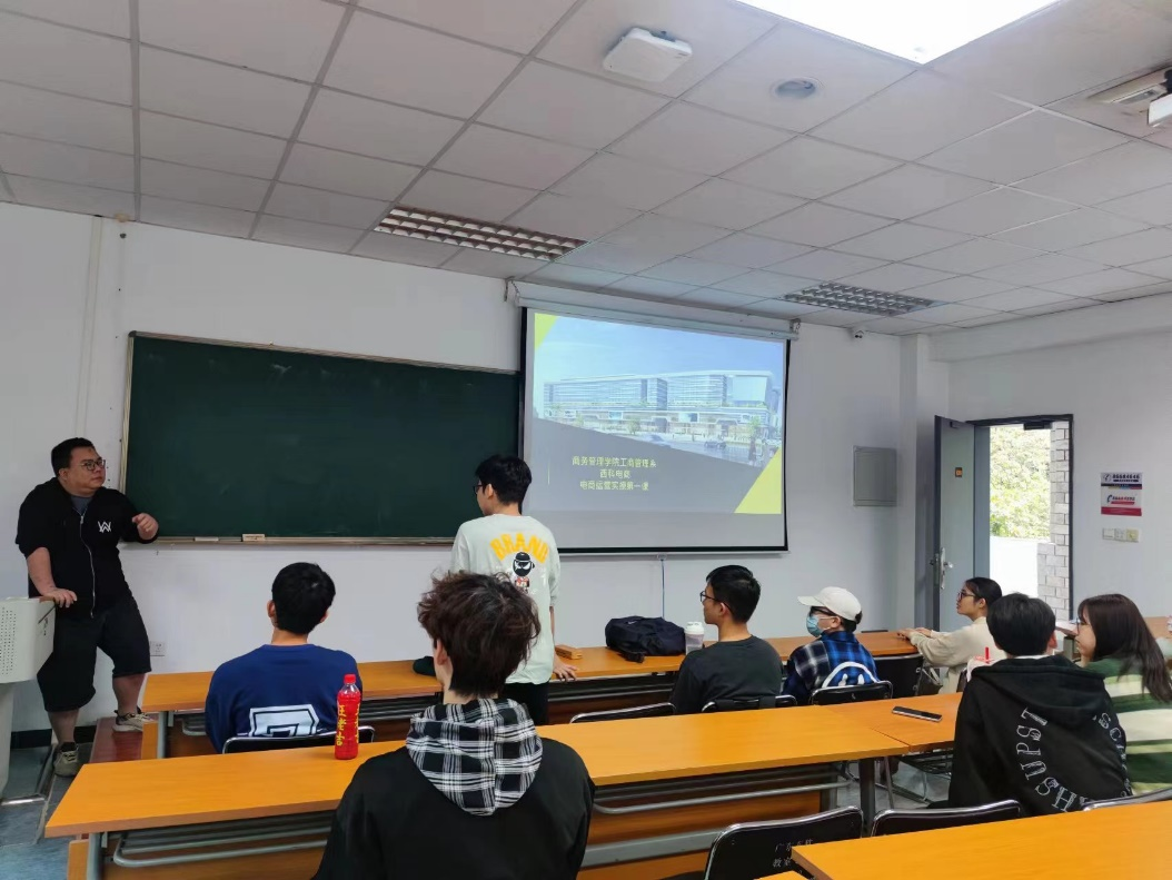 校企合作直播培训，共谱校企交流新篇章