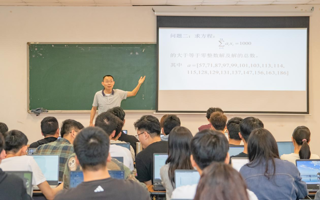 【中国教育新闻网】广东东软学院学生团队在全国大学生数学建模竞赛中斩获佳绩 获国家奖总数量和一等奖数量在广东省高校中排第三位，在全国民办院校中排第一位