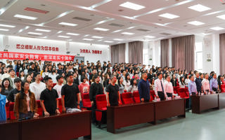 我校开展“全民国家安全教育日”宣传教育活动