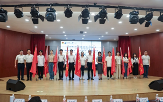 出征！佛山青年大学生“百千万工程”突击队出征仪式在广东东软学院举行
