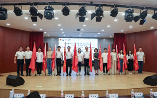 【新浪新闻】佛山青年大学生“百千万工程”突击队出征仪式在广东东软学院举行