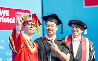我校举行中外合作办学项目2025年毕业典礼暨学位授予仪式