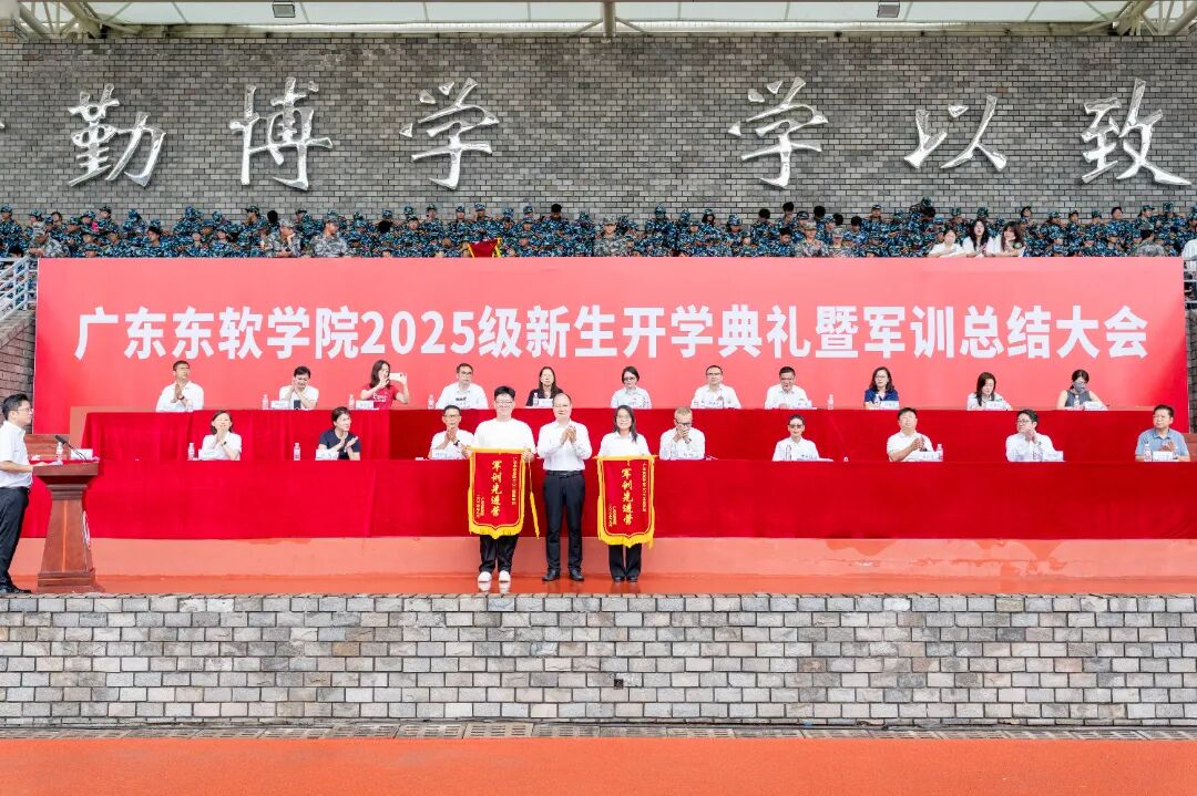 6ccde6fde04e49ff84a057ec9d8babcd.jpg 6ccde6fde04e49ff84a057ec9d8babcd.jpg