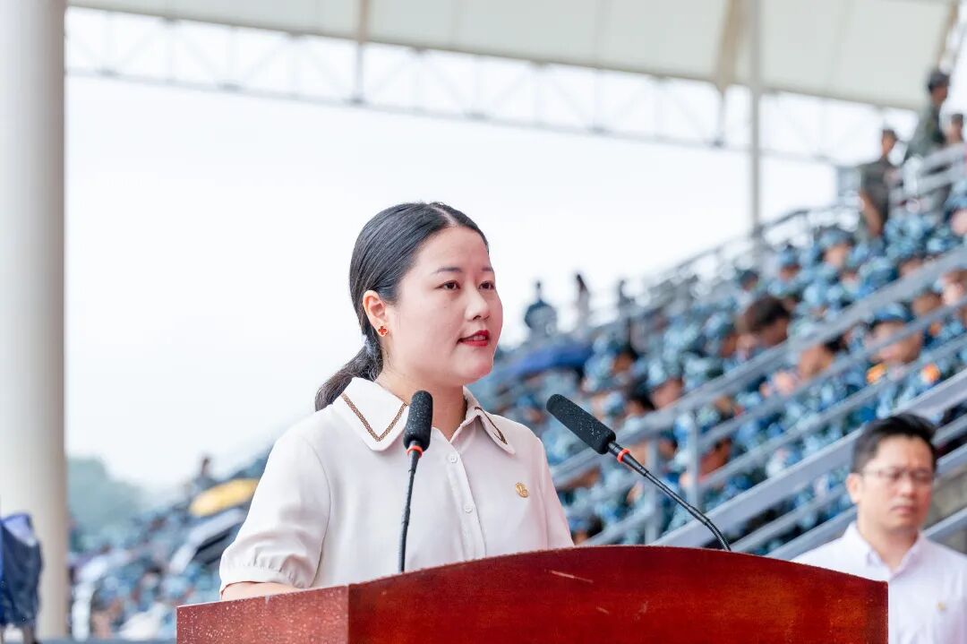 9e7f16a8ca174b2099671556498ff14e.jpg 9e7f16a8ca174b2099671556498ff14e.jpg