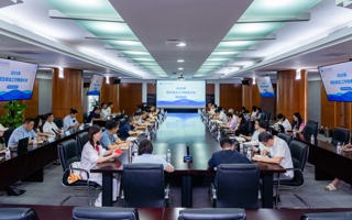 我校2025年招生就业工作推进会议顺利开展