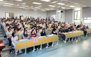 佛山市2025年下半年中小学教师资格考试面试顺利落幕