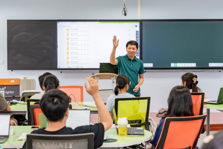 省级二等奖！IT王牌学校的计算机课，牛在哪？