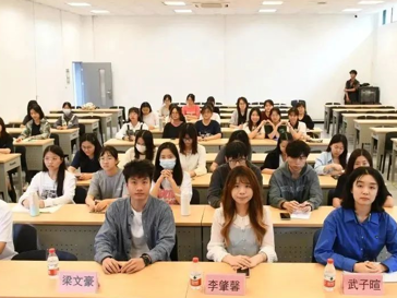 活动回顾 | 第四届外语文化节系列活动之书法比赛