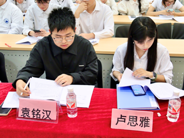 活动回顾|广东东软学院外国语学院第十届学生代表大会
