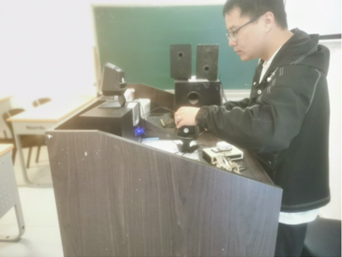  新起点扬帆起航——网信中心开展新学期教室设备巡查工作