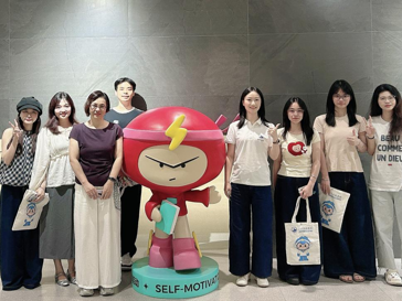 访企拓岗促就业——我院电商系与林氏家居共绘合作蓝图