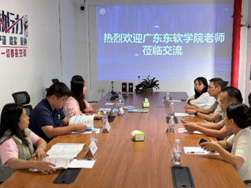 对接行业需求，赋能人才培养！我院赴顺丰速运华南分拨区开展走访交流